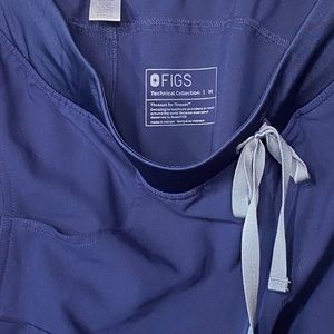 FIGS Kade cargo scrub pants navy blue